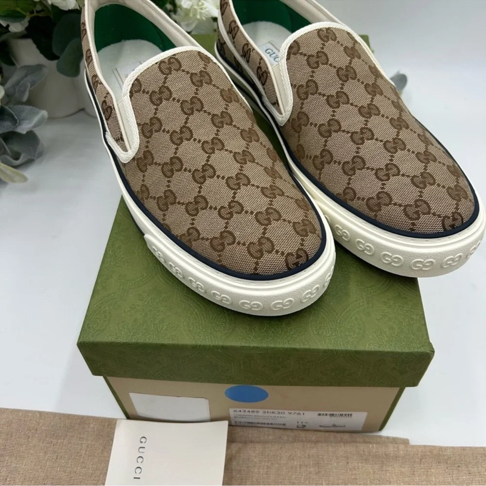 Men’s Gucci supreme GG canvas slip on sneakers size 11.5 made in Italy